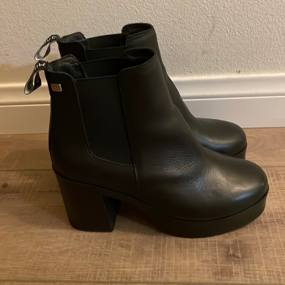 Musse and Cloud platform boots